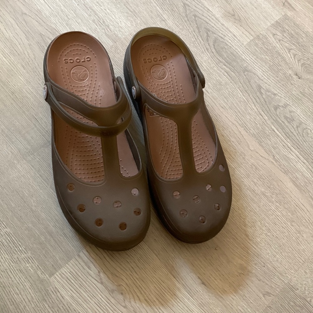 Crocs